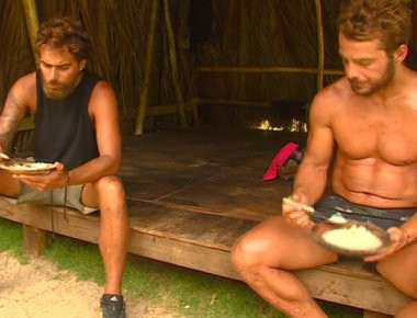 Survivor: Ντάνος και Μάριος αφήνουν στην άκρη την έχθρα και γευματίζουν μαζί (βίντεο)